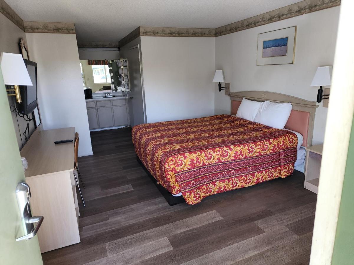 Town House Motel ランカスター エクステリア 写真