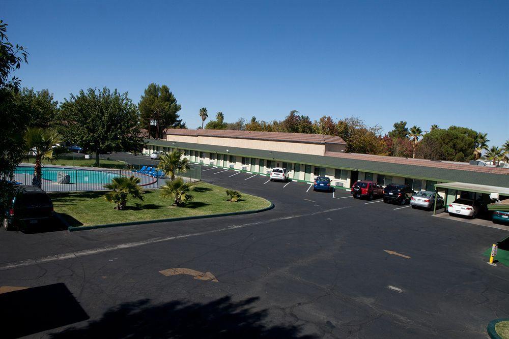Town House Motel ランカスター エクステリア 写真
